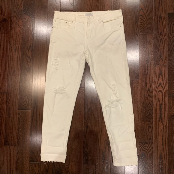 Zara Distressed White Jeans - Picture 2 of 9